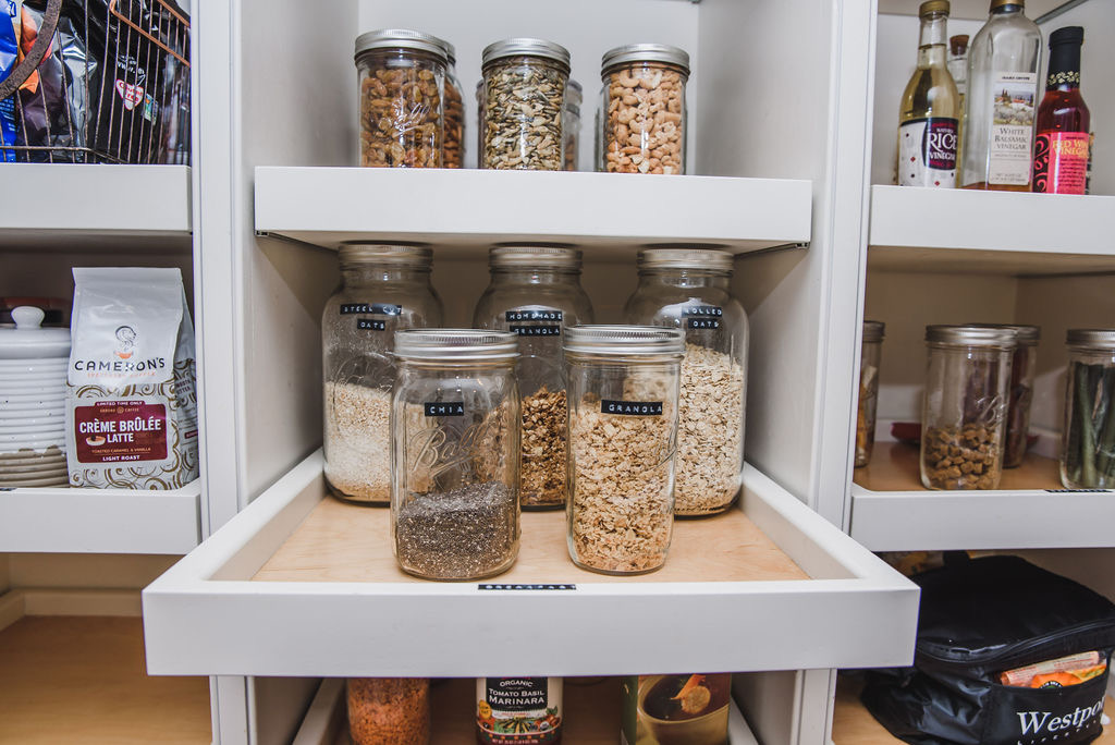 pantry organizer